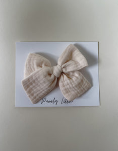 Large Gauze Bow clip - Apricot