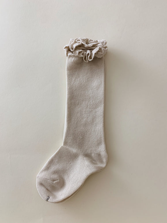 Lace Ruffle Knee Sock - Linen